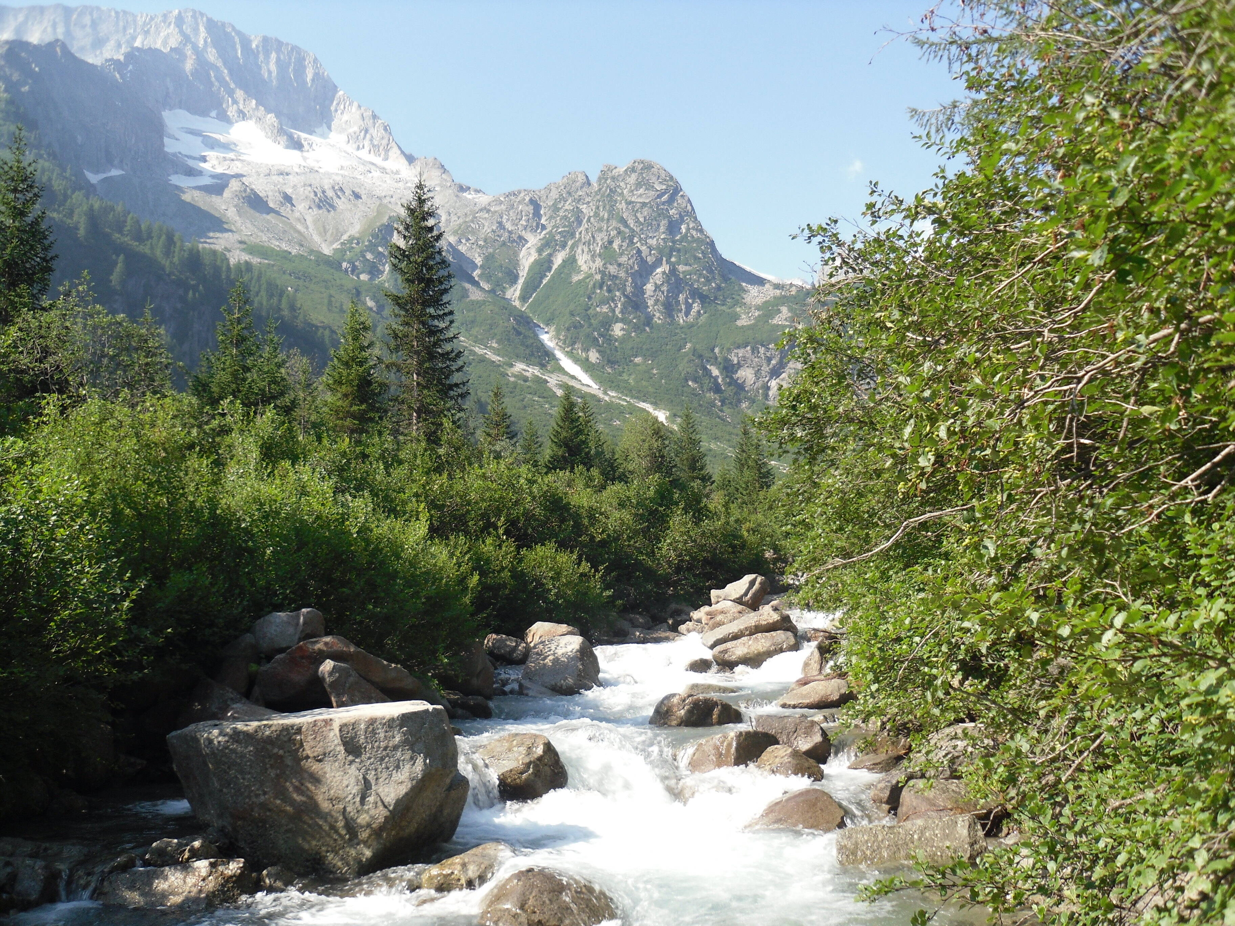 Immagine: "Le acque superficiali": dati di monitoraggio relativi al periodo 2010-2016