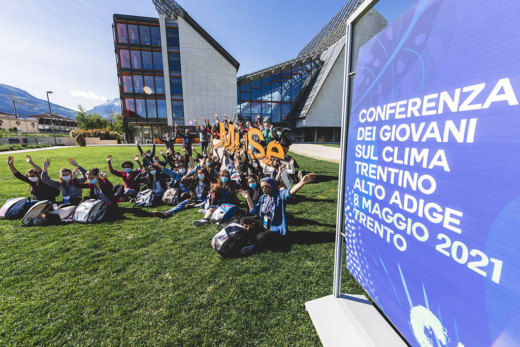 Immagine: TrentoFilmFestival_21_05_08_ConferenzaGiovaniSulClima_MichelePurin_Web_10
